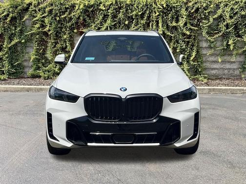 Alpine White 2026 BMW X5 xDrive40i