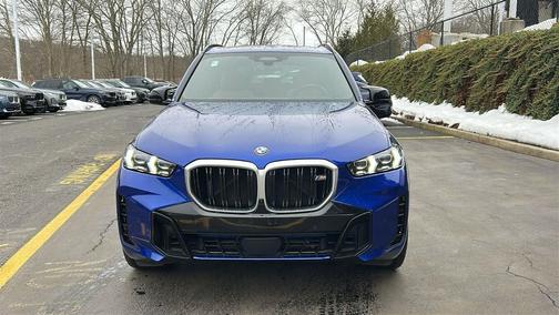 2025 BMW X5 M60i