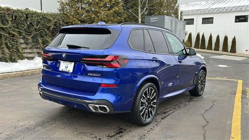 2025 BMW X5 M60i
