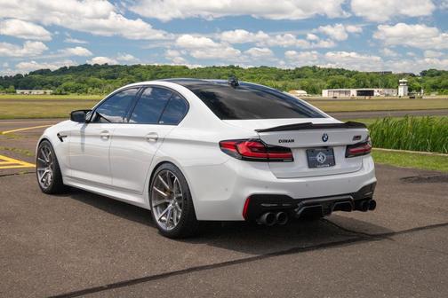 WHITE 2019 BMW M5 Base