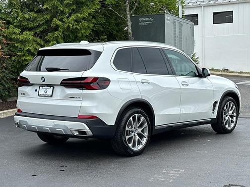 2025 BMW X5 xDrive40i