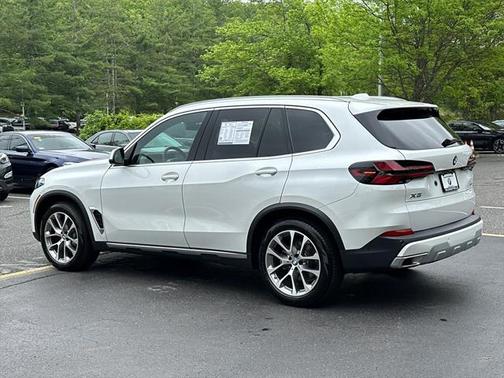 2025 BMW X5 xDrive40i
