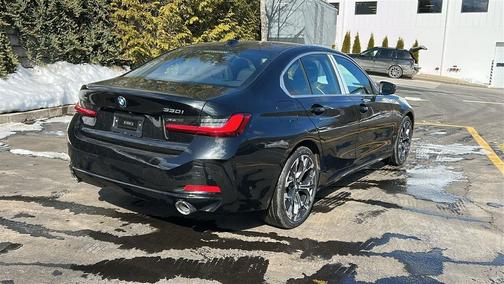 2026 BMW 330 xDrive NA