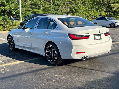 2025 BMW 330 i xDrive