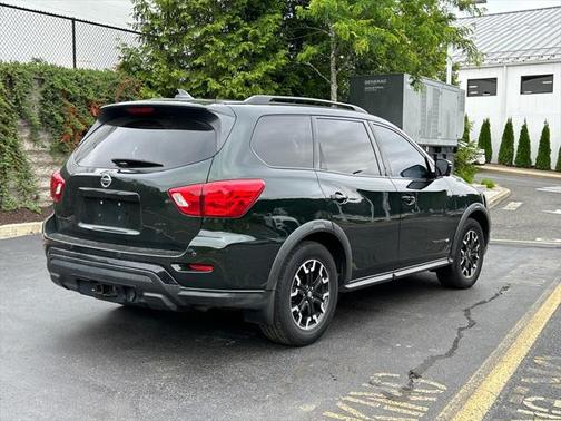 2020 Nissan Pathfinder SL 4WD