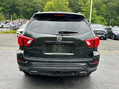 2020 Nissan Pathfinder SL 4WD