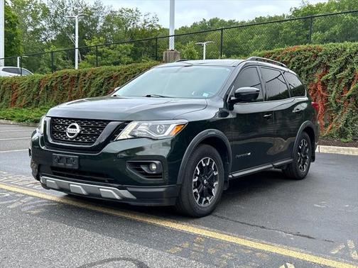 2020 Nissan Pathfinder SL 4WD