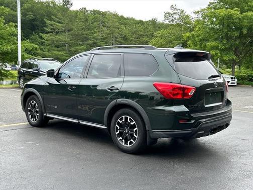 2020 Nissan Pathfinder SL 4WD