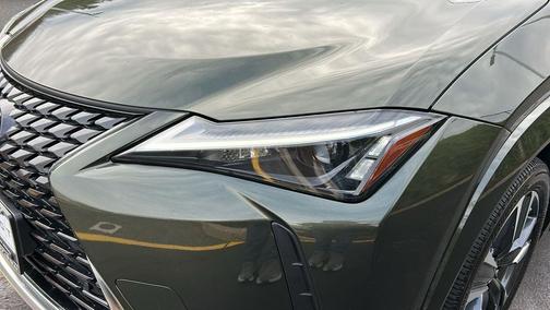 2023 Lexus UX 250h Base