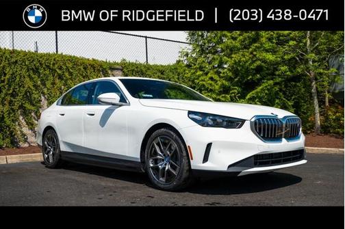 2025 BMW i5 xDrive40