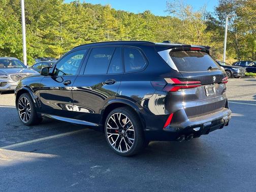 2026 BMW X5 M Base