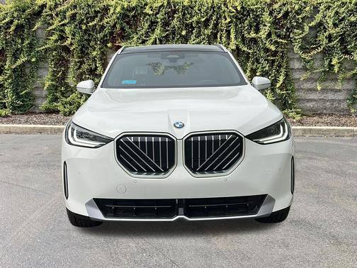 Alpine White 2026 BMW X3 30 xDrive