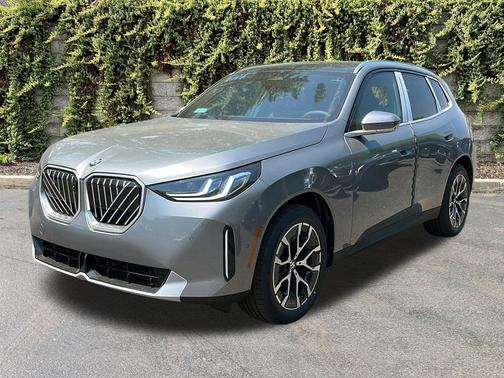Skyscraper Grey Metallic 2026 BMW X3 30 xDrive