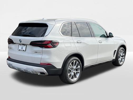 2026 BMW X5 PHEV xDrive50e