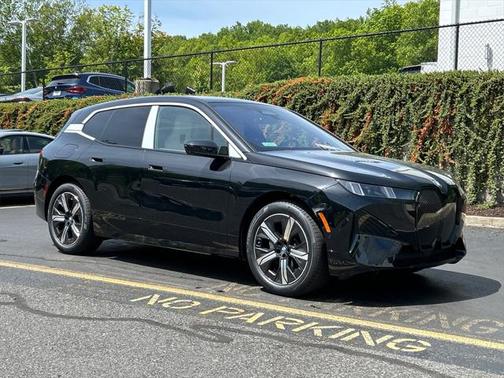 2026 BMW iX xDrive45