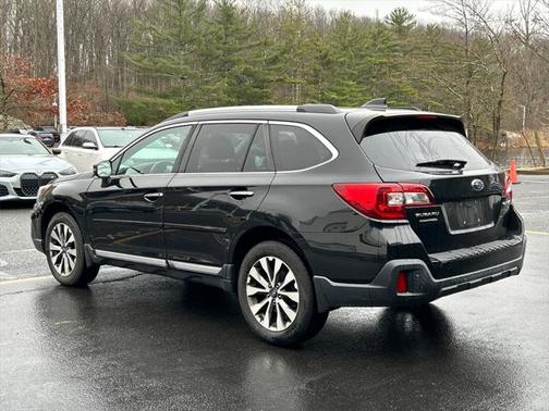 2018 Subaru Outback 2.5i Touring