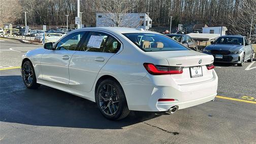 2025 BMW 330 xDrive