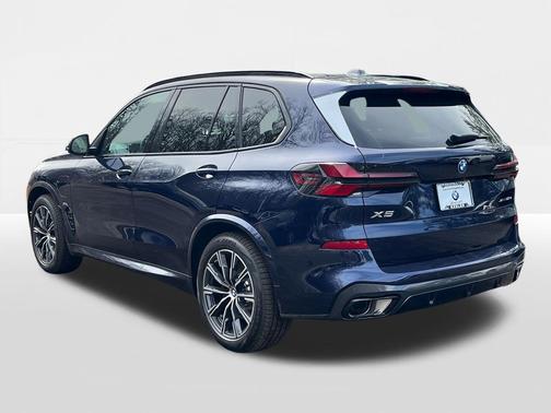 Tanzanite Blue II Metallic 2026 BMW X5 PHEV xDrive50e