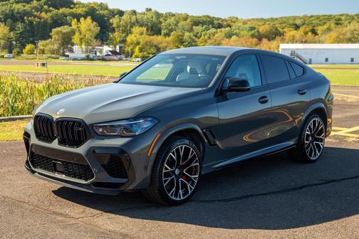 2023 BMW X6 M 