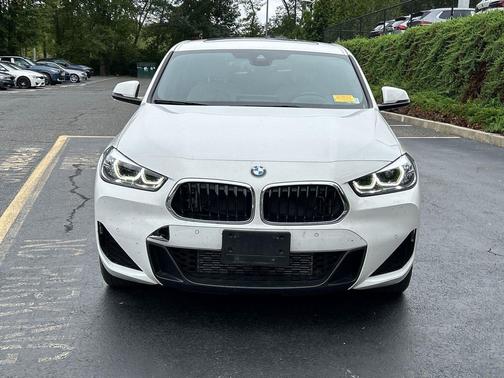 2023 BMW X2 xDrive28i