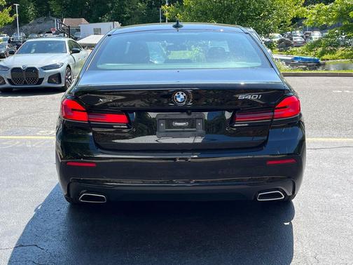 2022 BMW 540 i xDrive