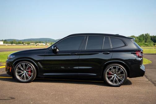 2024 BMW X3 M40i