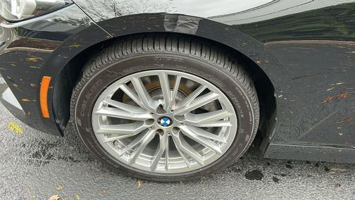 2023 BMW 330 xDrive