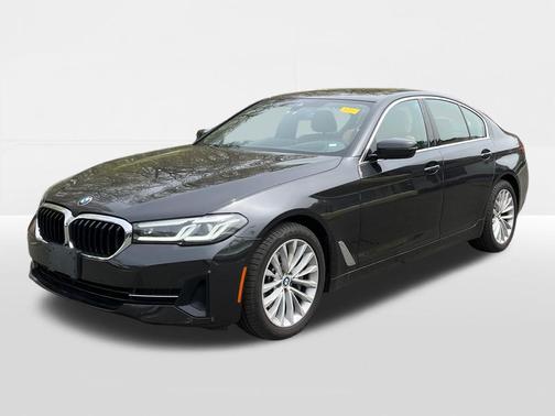 Dark Graphite Metallic 2023 BMW 530 i xDrive