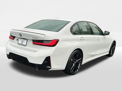 Alpine White 2023 BMW 330 xDrive