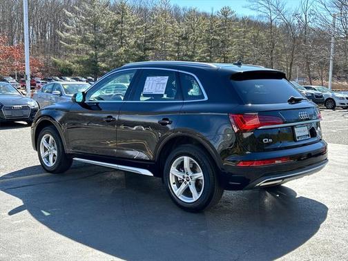 2023 Audi Q5 40 Premium