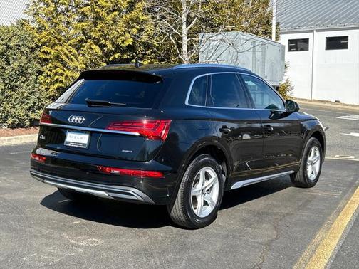 2023 Audi Q5 40 Premium