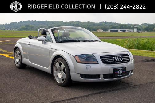 2001 Audi TT 225 HP w/ESP (M6)