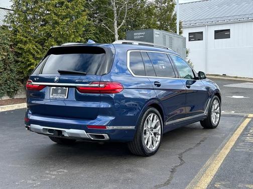 2022 BMW X7 xDrive40i