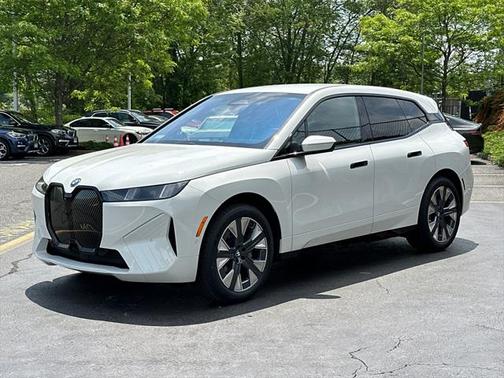 2026 BMW iX xDrive45