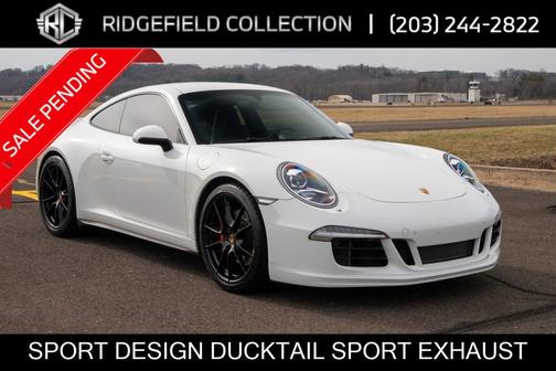 Black 2014 Porsche 911 Carrera 4S