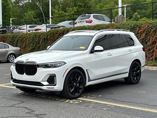 2022 BMW X7 xDrive40i