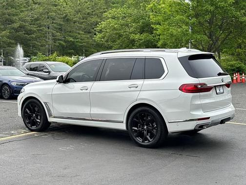 2022 BMW X7 xDrive40i