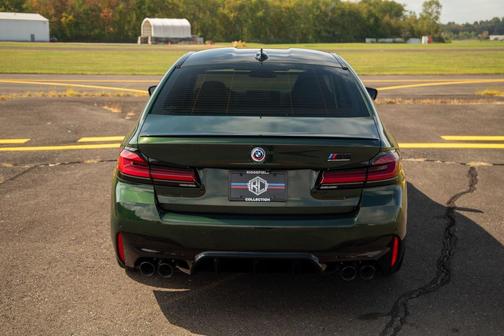 2023 BMW M5 Base