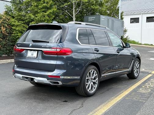 2022 BMW X7 xDrive40i