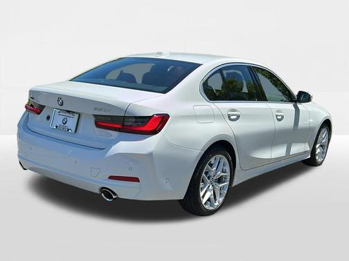 Alpine White 2025 BMW 330 xDrive