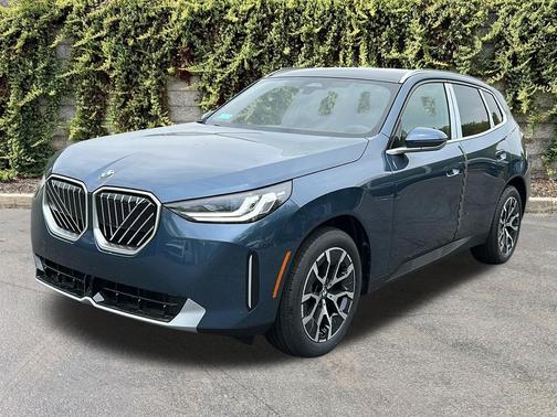 Arctic Race Blue Metallic 2026 BMW X3 30 xDrive