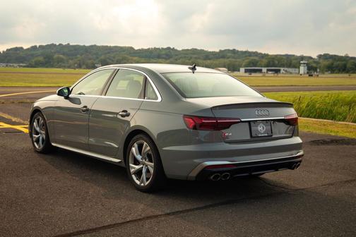 2021 Audi S4 Premium Plus TFSI quattro Tiptronic