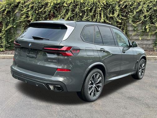 Dravit Grey Metallic 2026 BMW X5 xDrive40i