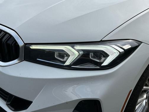 2023 BMW 330 xDrive