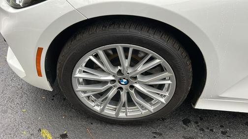 2023 BMW 330 xDrive