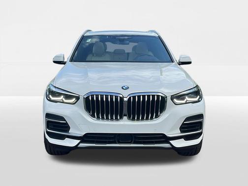 Alpine White 2022 BMW X5 xDrive40i