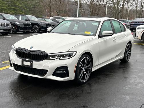 2021 BMW 330 xDrive