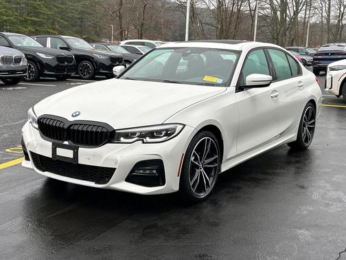 2021 BMW 330 xDrive