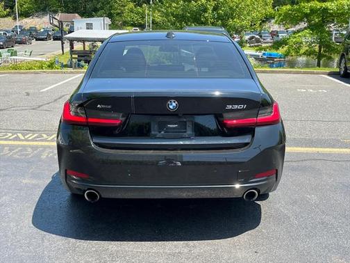 2023 BMW 330 xDrive