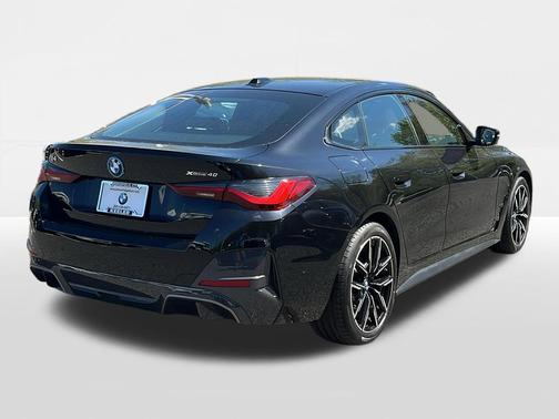 BLACK 2024 BMW i4 Gran Coupe xDrive40